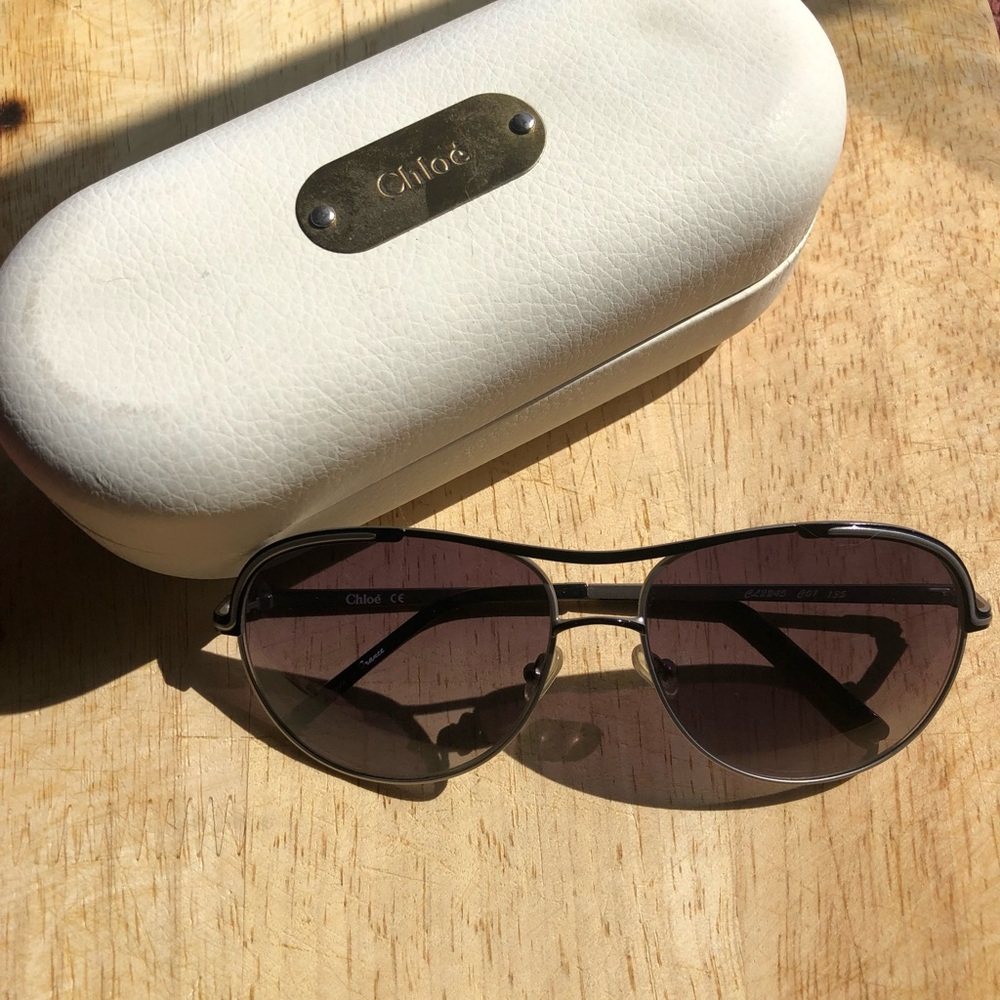 Gently-used Authentic Chloe Black Aviator Sunglasses with Dark Tinted Lenses